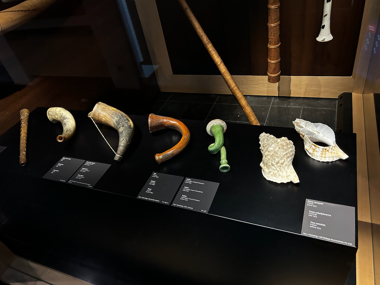 Photograph of (a) brass instrument(s) from the Musical Instruments Museum in Brussels, Belgium