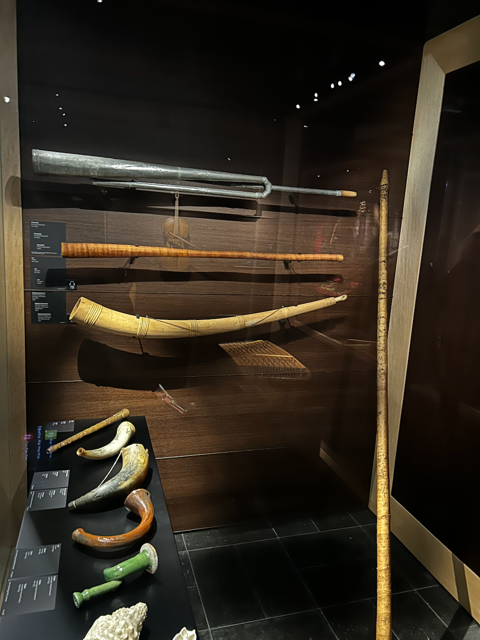 Photograph of (a) brass instrument(s) from the Musical Instruments Museum in Brussels, Belgium