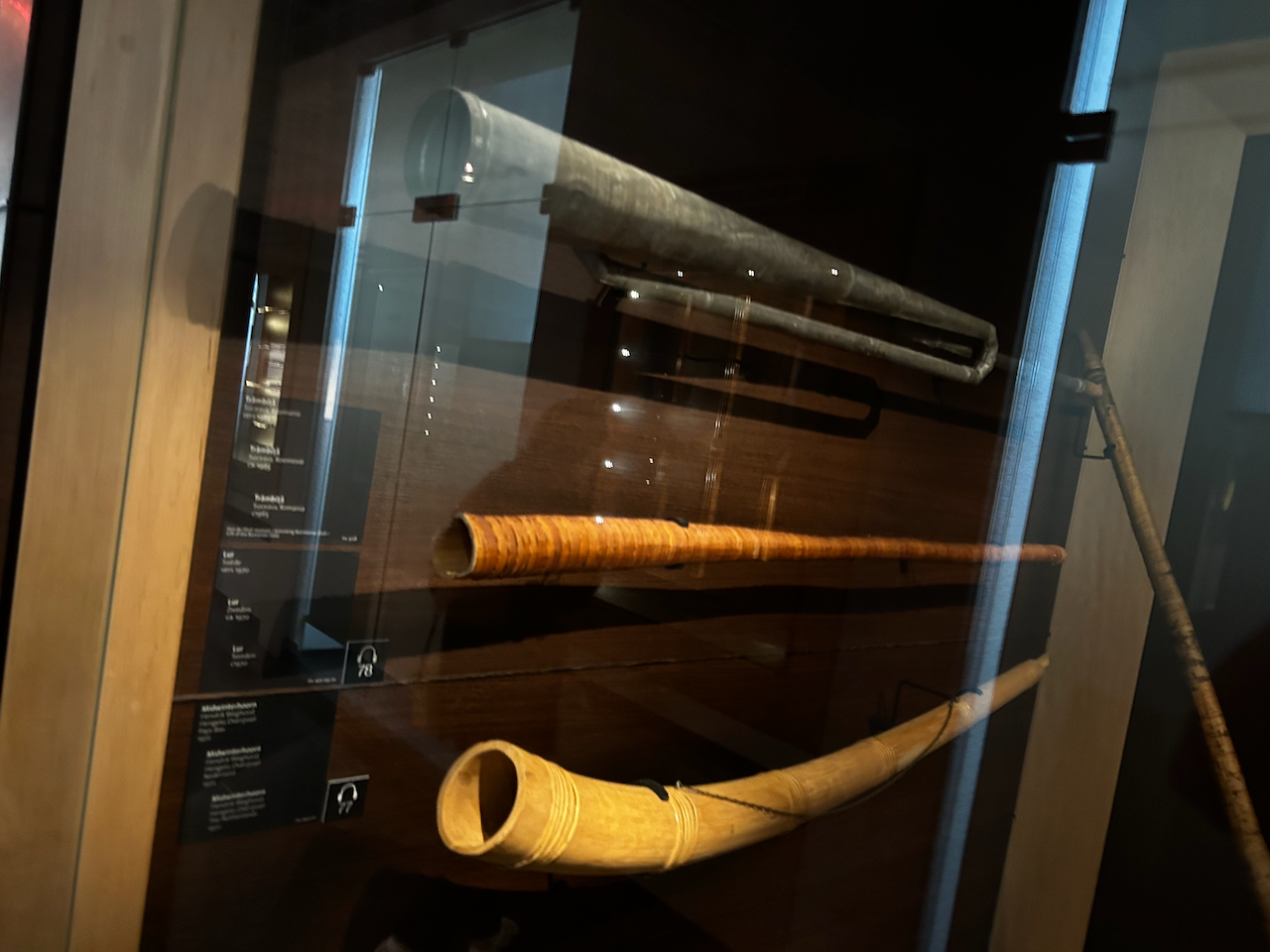 Photograph of (a) brass instrument(s) from the Musical Instruments Museum in Brussels, Belgium