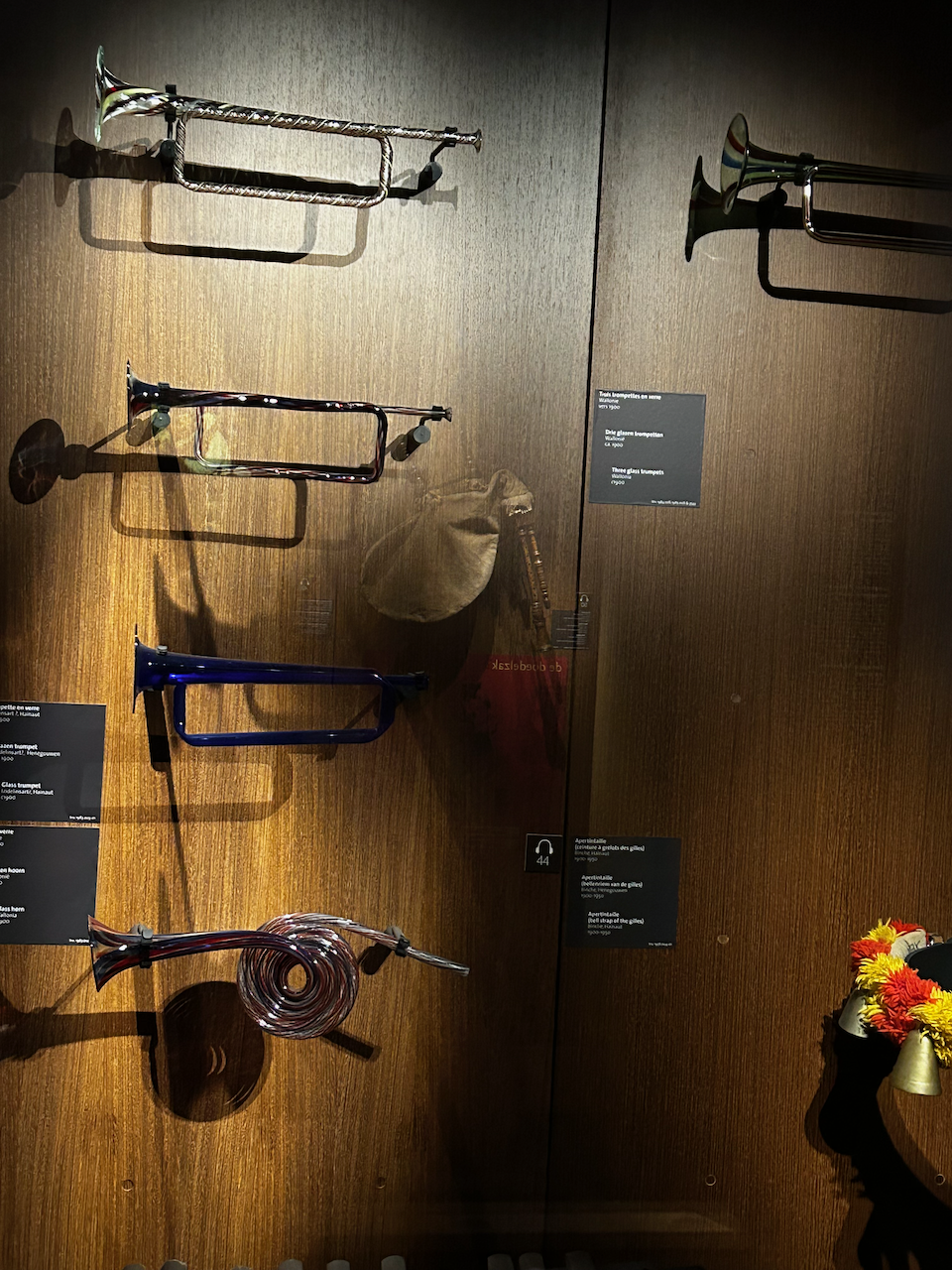 Photograph of (a) brass instrument(s) from the Musical Instruments Museum in Brussels, Belgium