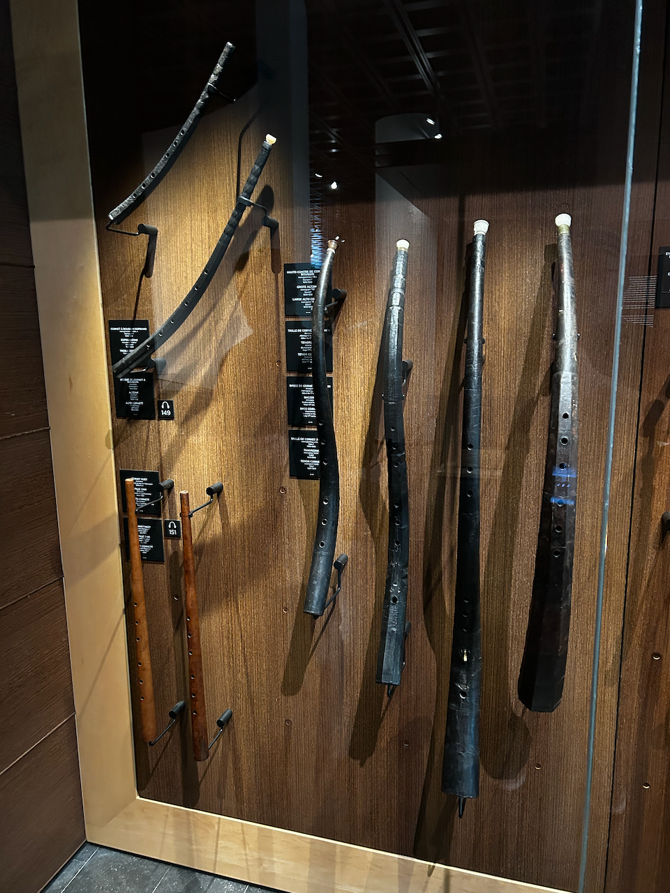 Photograph of (a) brass instrument(s) from the Musical Instruments Museum in Brussels, Belgium