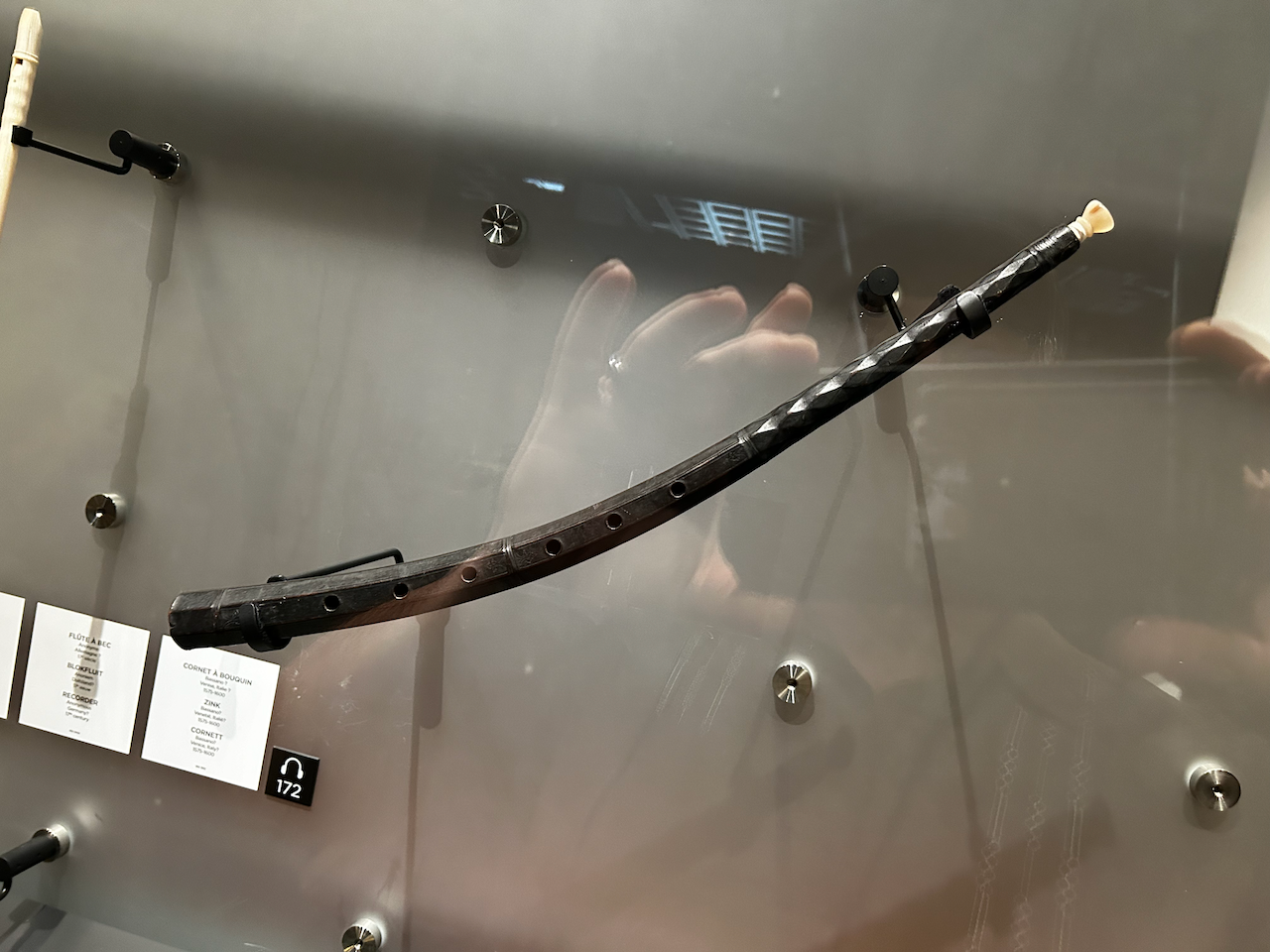 Photograph of (a) brass instrument(s) from the Musical Instruments Museum in Brussels, Belgium