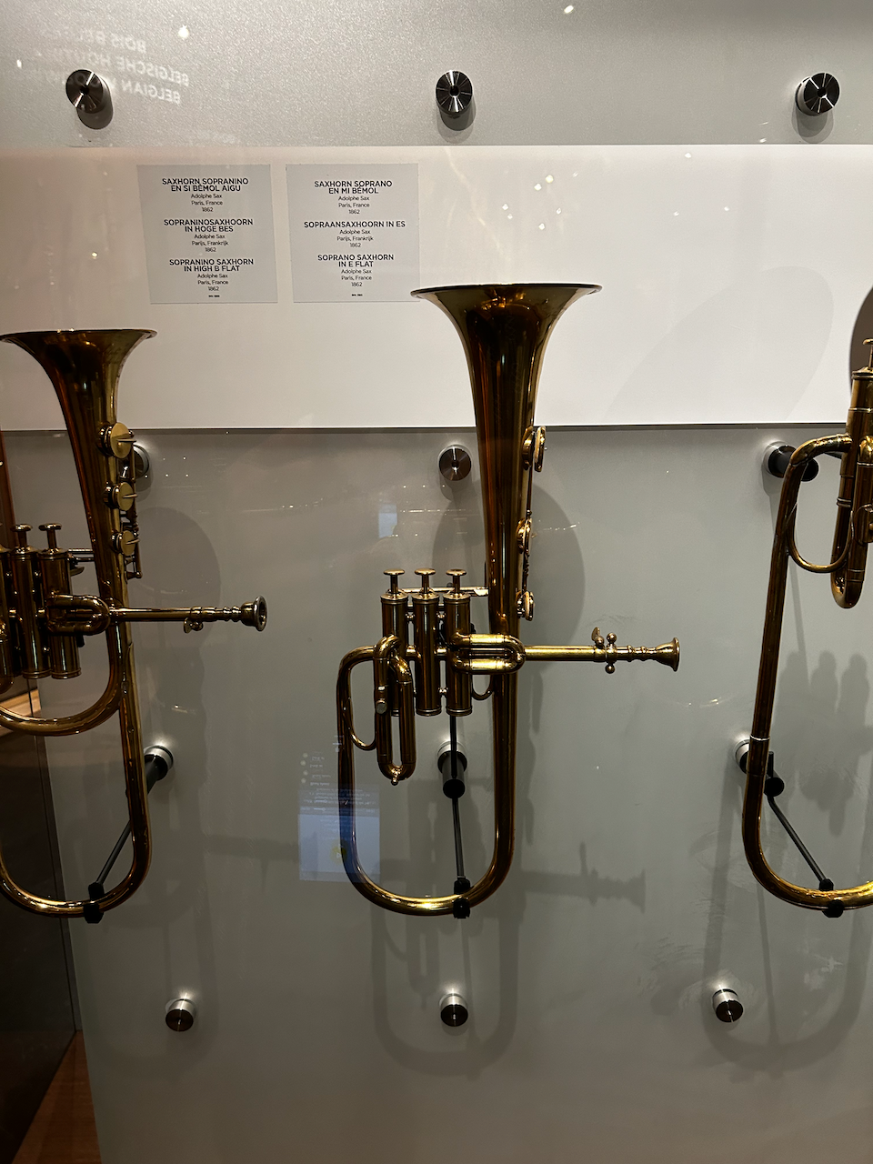 Photograph of (a) brass instrument(s) from the Musical Instruments Museum in Brussels, Belgium