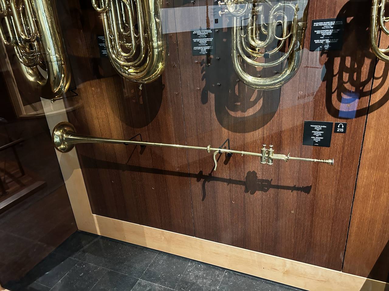 Photograph of (a) brass instrument(s) from the Musical Instruments Museum in Brussels, Belgium