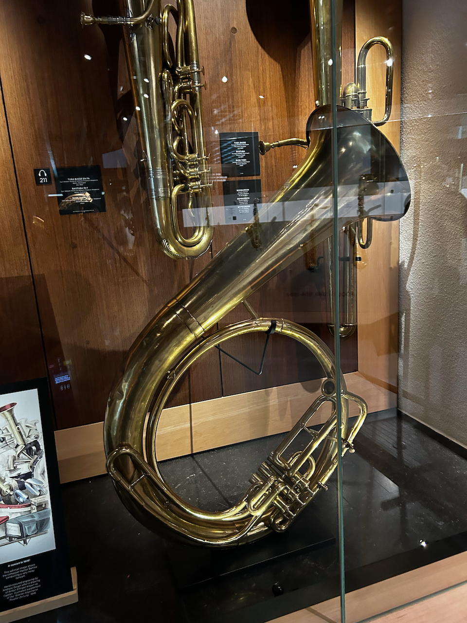 Photograph of (a) brass instrument(s) from the Musical Instruments Museum in Brussels, Belgium